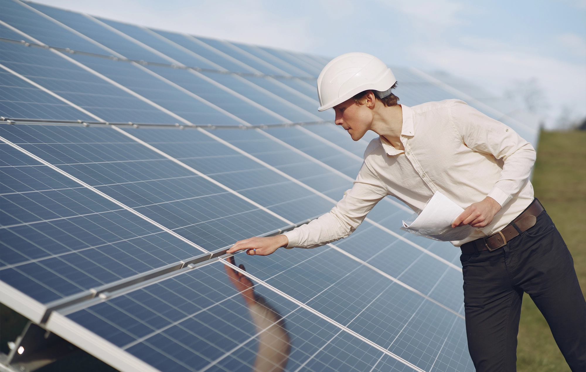 How to Choose the Best Solar Company in Kerala: A Complete Guide to Solar Panels and Installation